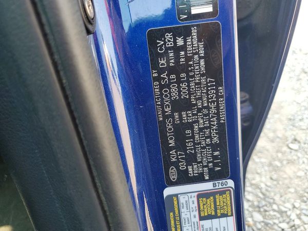 2017 KIA FORTE LX Base