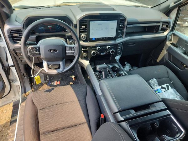 2025 FORD F150 XLT
