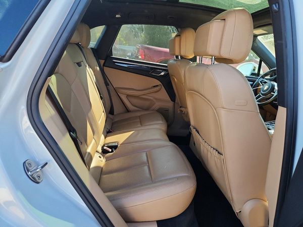2019 PORSCHE MACAN S