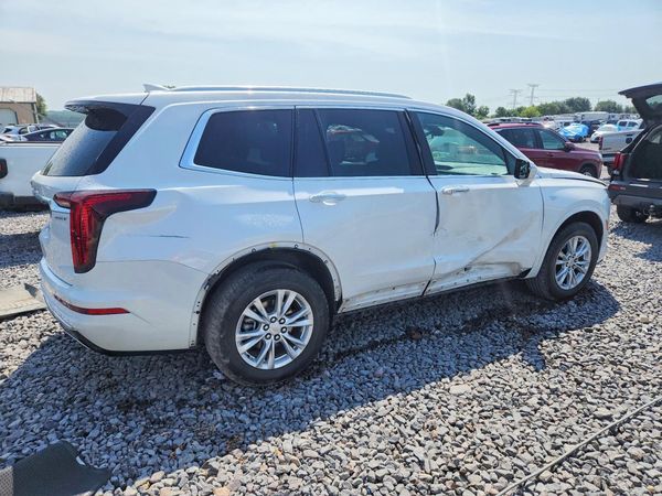 2023 CADILLAC XT6 Luxury