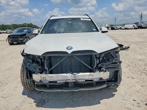 2024 BMW X7