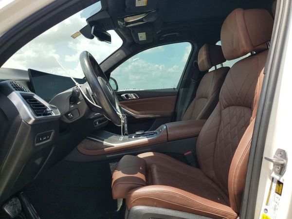 2024 BMW X7