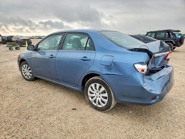 2013 TOYOTA COROLLA