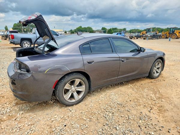 2018 DODGE CHARGER SXT Plus