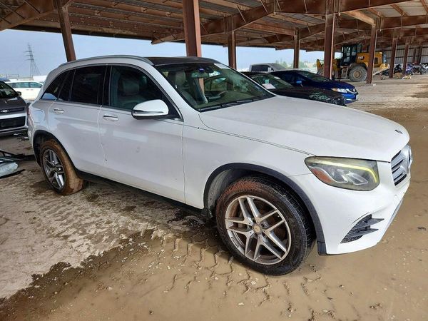 2017 MERCEDES-BENZ GLC GLC300