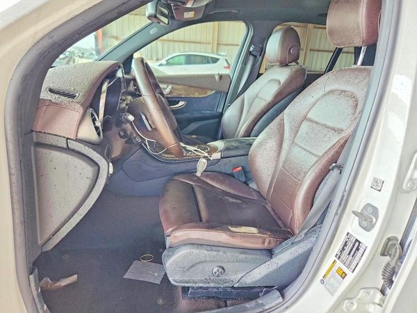 2017 MERCEDES-BENZ GLC GLC300