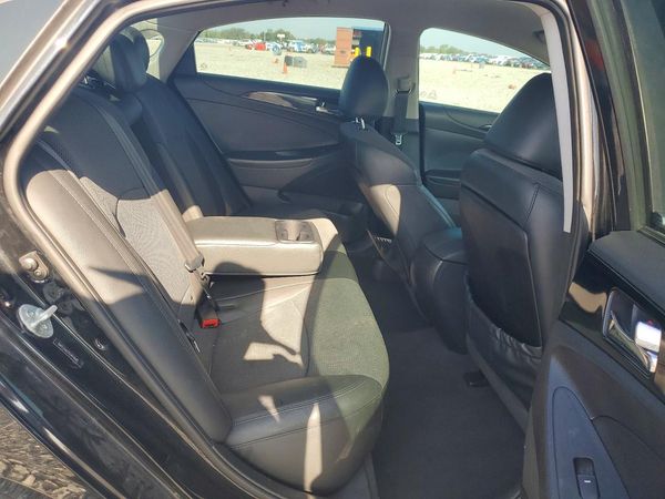 2014 HYUNDAI SONATA