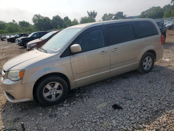 2013 DODGE GRAND CARAVAN SXT