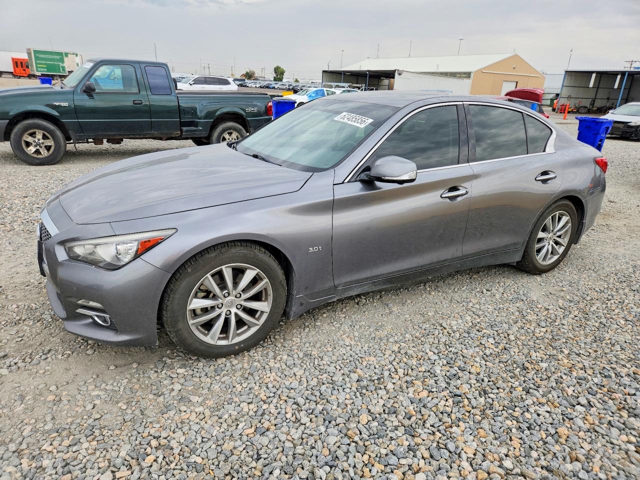 2017 INFINITI Q50