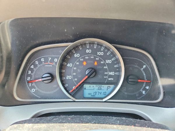 2015 TOYOTA RAV4 LE (X Grade)