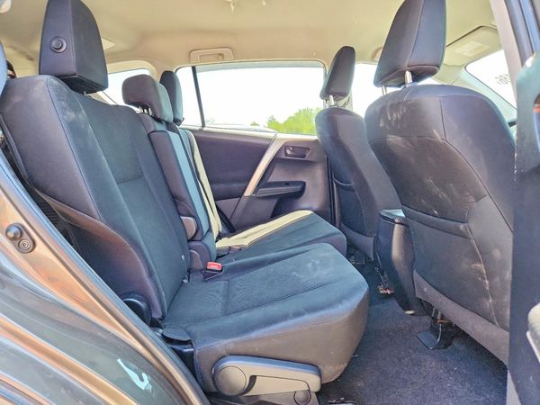 2015 TOYOTA RAV4 LE (X Grade)