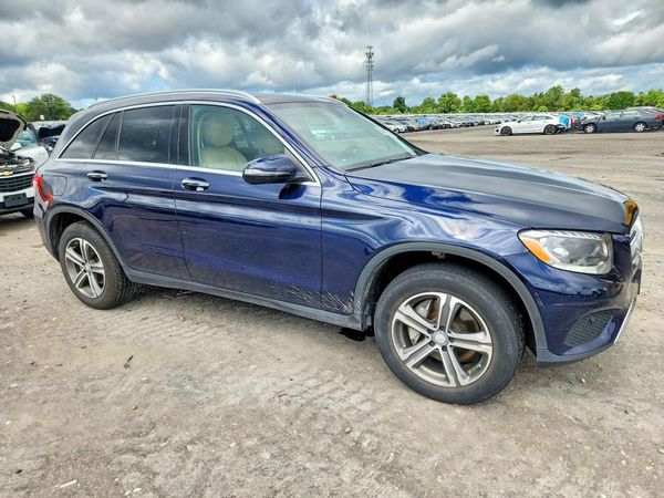 2017 MERCEDES-BENZ GLC GLC300 Base-4M