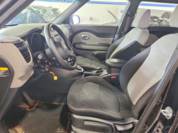 2018 KIA SOUL Base