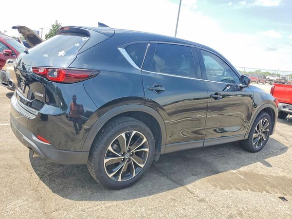 2022 MAZDA CX-5 Premium Package