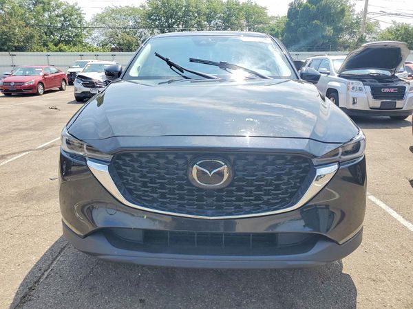 2022 MAZDA CX-5 Premium Package