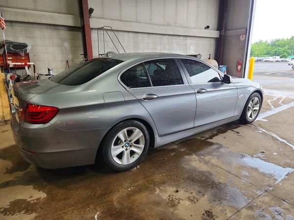 2012 BMW 528