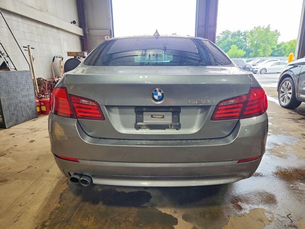 2012 BMW 528