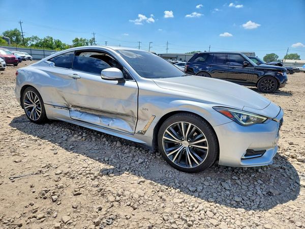 2017 INFINITI Q60