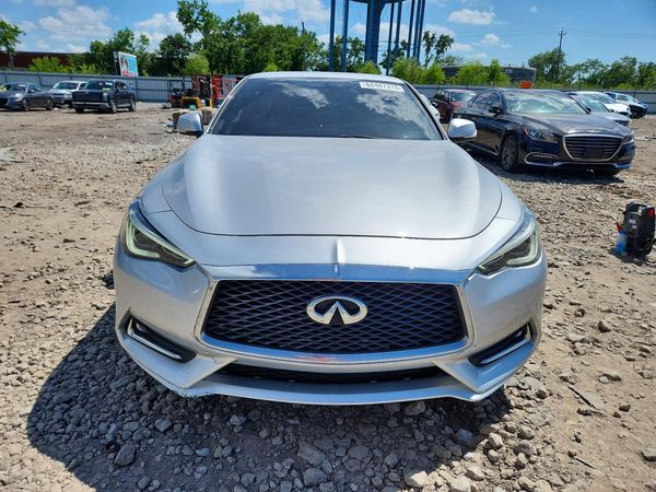 2017 INFINITI Q60
