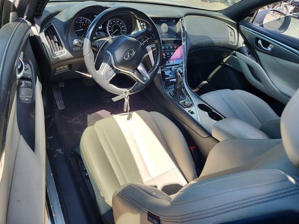 2017 INFINITI Q60