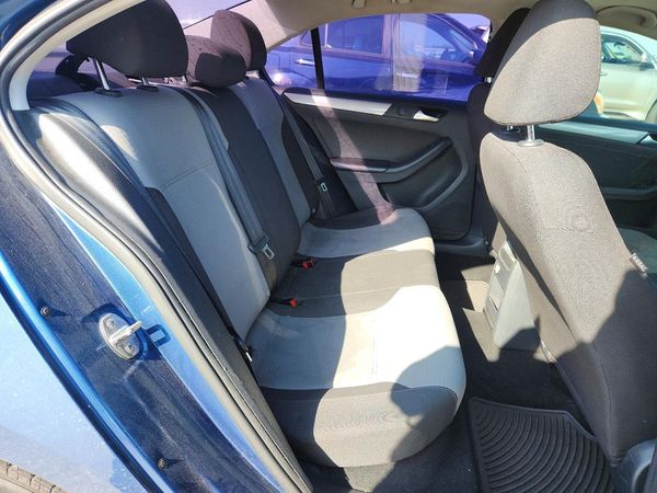 2017 VOLKSWAGEN JETTA