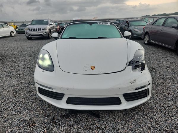 2019 PORSCHE BOXSTER