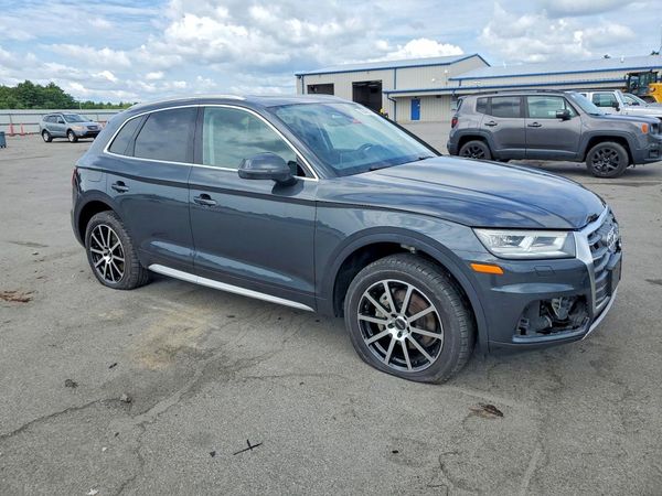 2019 AUDI Q5 quattro Premium Plus