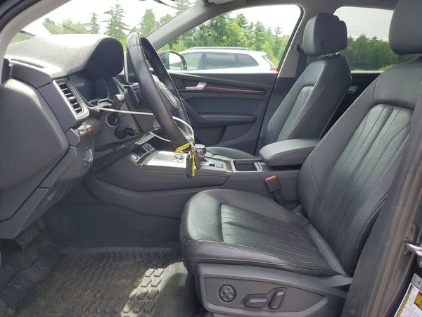 2019 AUDI Q5 quattro Premium Plus