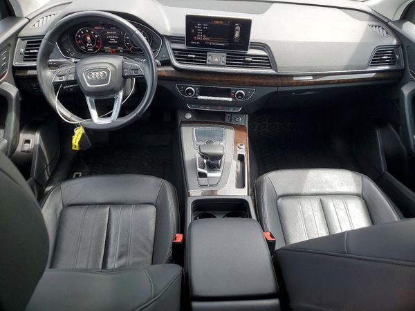 2019 AUDI Q5 quattro Premium Plus