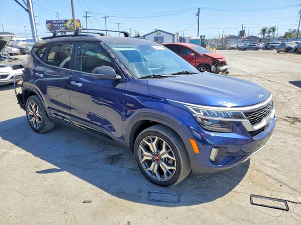 2021 KIA SELTOS SX