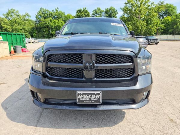 2018 RAM 1500 ST