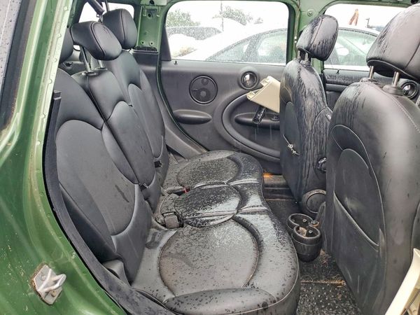 2016 MINI COOPER