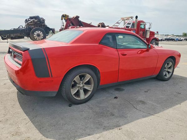 2016 DODGE CHALLENGER SXT