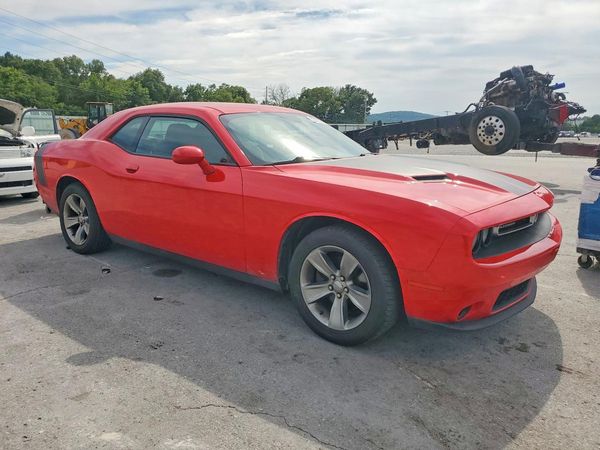 2016 DODGE CHALLENGER SXT