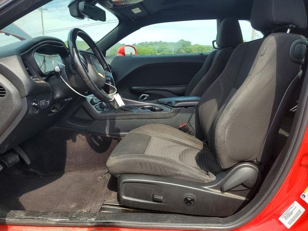 2016 DODGE CHALLENGER SXT