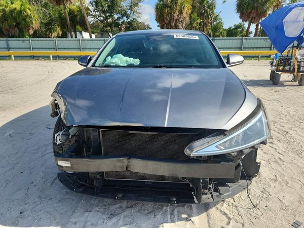 2019 HYUNDAI ELANTRA