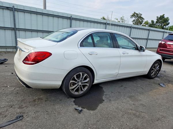 2016 MERCEDES-BENZ C C300-4M