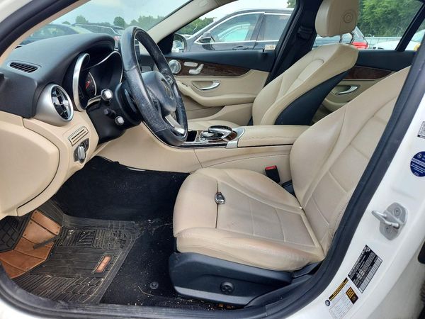 2016 MERCEDES-BENZ C C300-4M