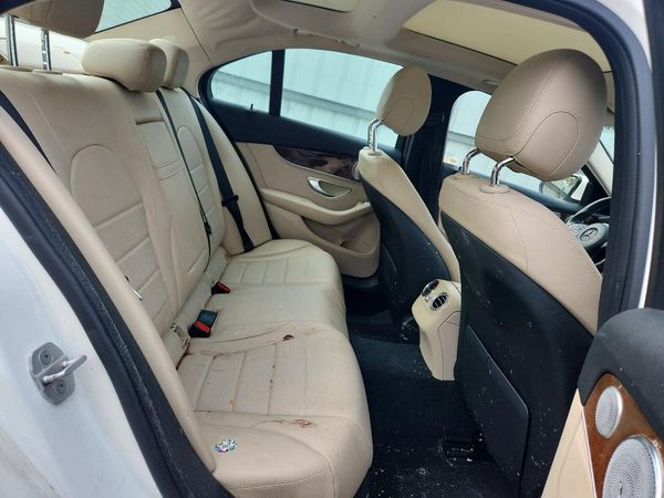 2016 MERCEDES-BENZ C C300-4M