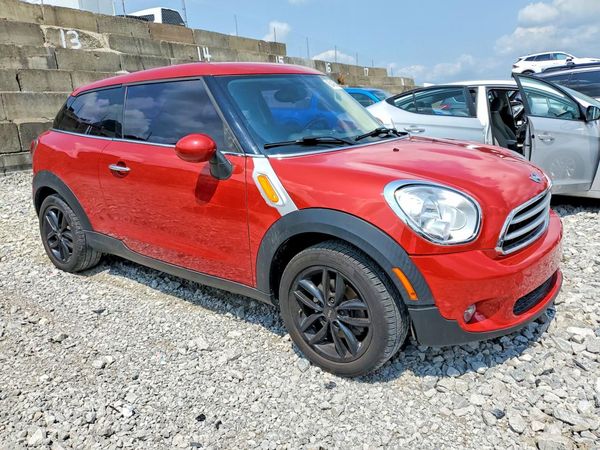 2014 MINI COOPER