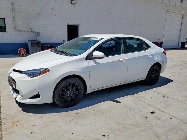 2019 TOYOTA COROLLA