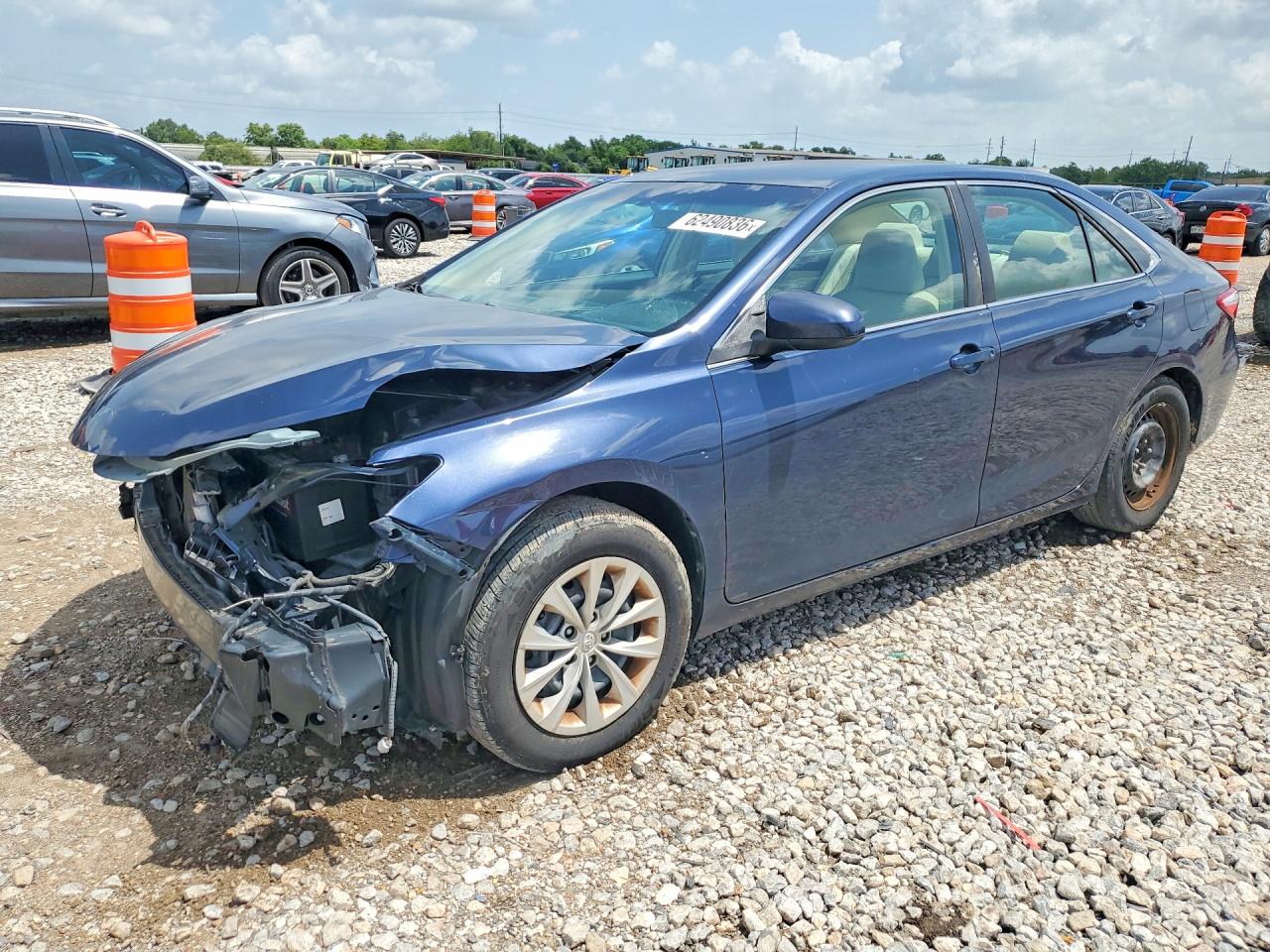 2015 TOYOTA CAMRY