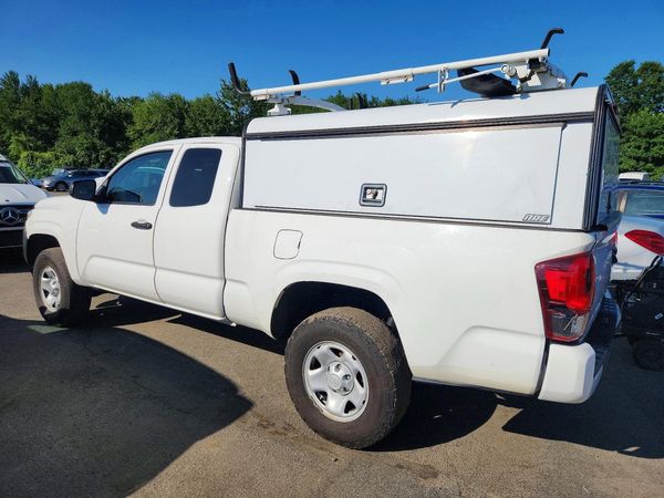 2020 TOYOTA TACOMA SR5