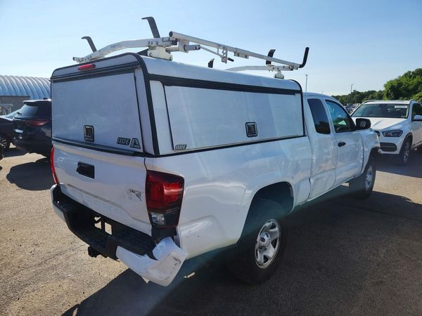 2020 TOYOTA TACOMA SR5