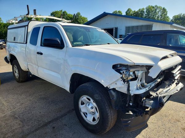 2020 TOYOTA TACOMA SR5