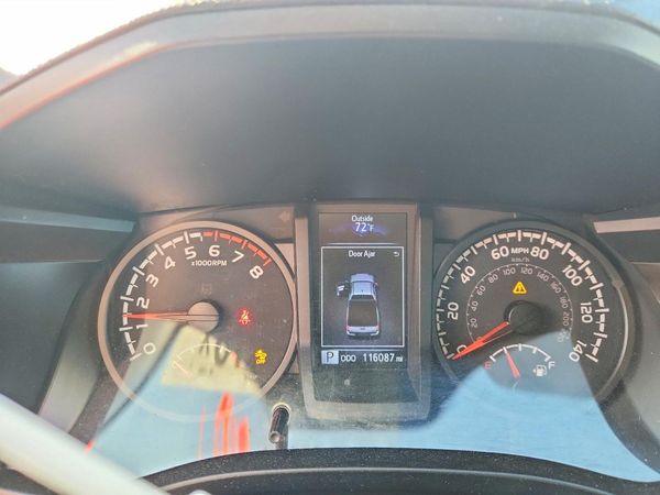 2020 TOYOTA TACOMA SR5
