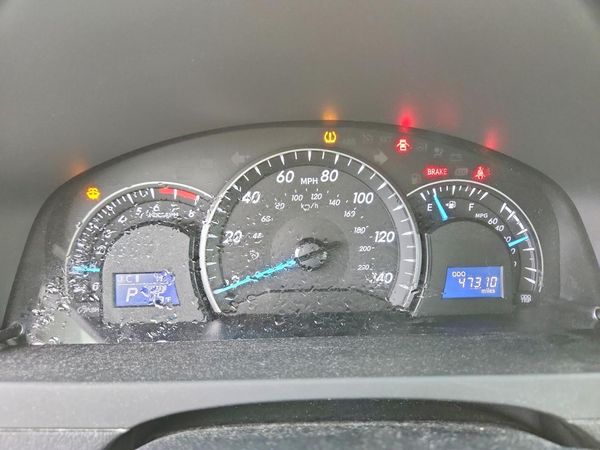 2012 TOYOTA CAMRY