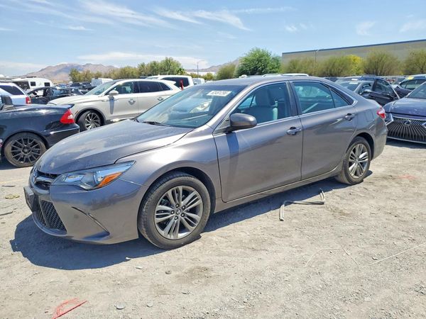 2016 TOYOTA CAMRY
