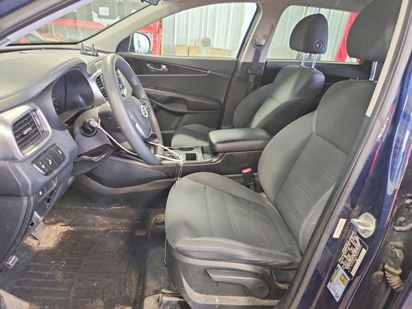 2019 KIA SORENTO L, LX, S