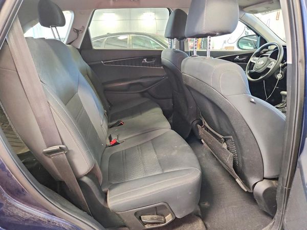 2019 KIA SORENTO L, LX, S